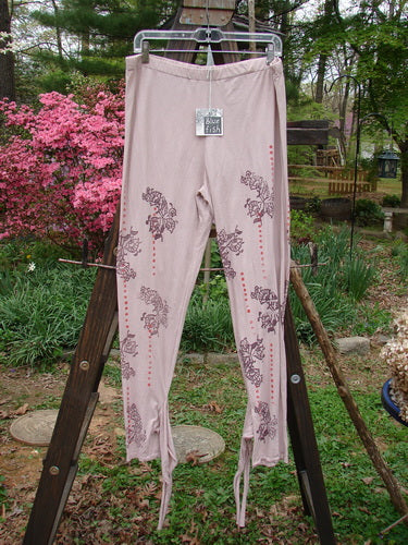 Barclay NWT Batiste Wrap Layering Pant Legging with a trailing curl vine design, made from featherweight cotton. Size 2.