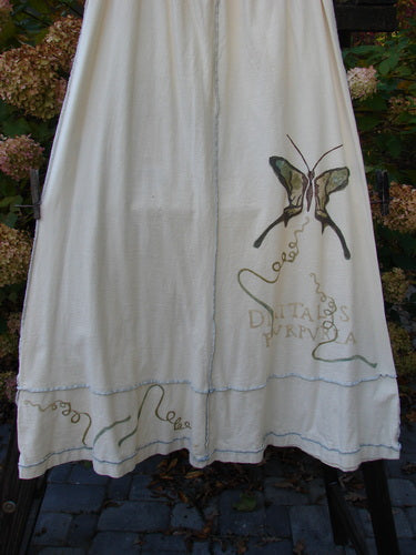 1998 Botanicals Sparrow Skirt Butterfly Queen Anne's Lace Smaller Size 2: A white skirt with a butterfly on it, adorned in the classic botanicals theme paint.