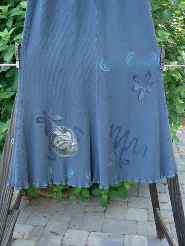 1996 Thermal Swirl Skirt Flower Mirror Size 0: A blue skirt with flowers and a design on it, featuring an A-line flair and lettuce edging.
