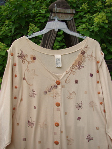 1994 Convertible Coat Spring Garden Tea Dye OSFA: Versatile shirt on a swinger, showcasing unique pattern and fabric.