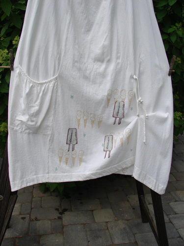 2000 Side Pocket Skirt Summer Treat White Size 2	